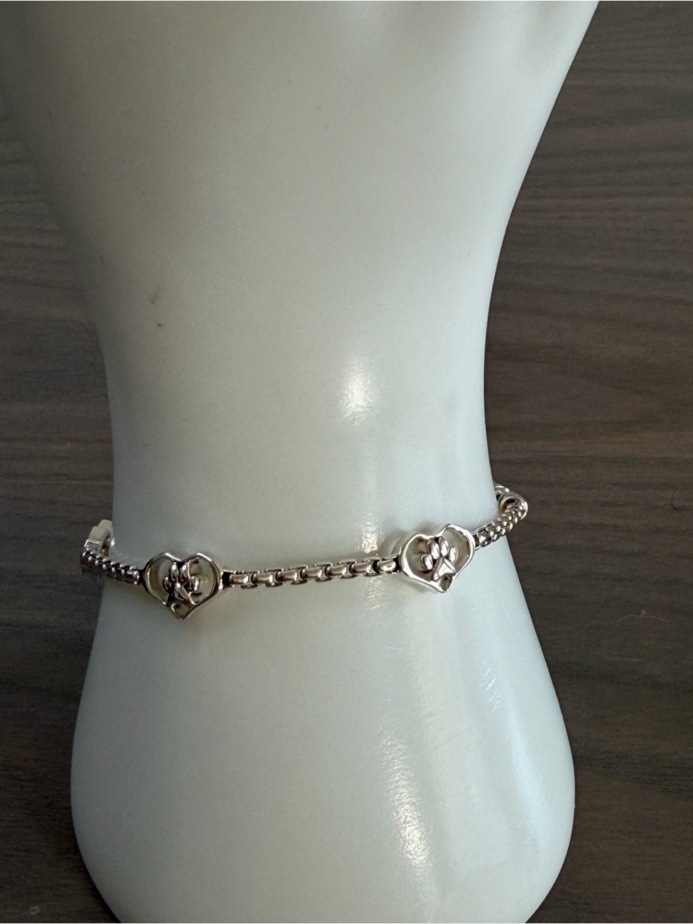 JAI Sterling Silver Symbols of Love Dog Paw Heart Link Bracelet